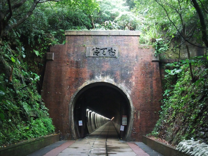 old-caoling-tunnel